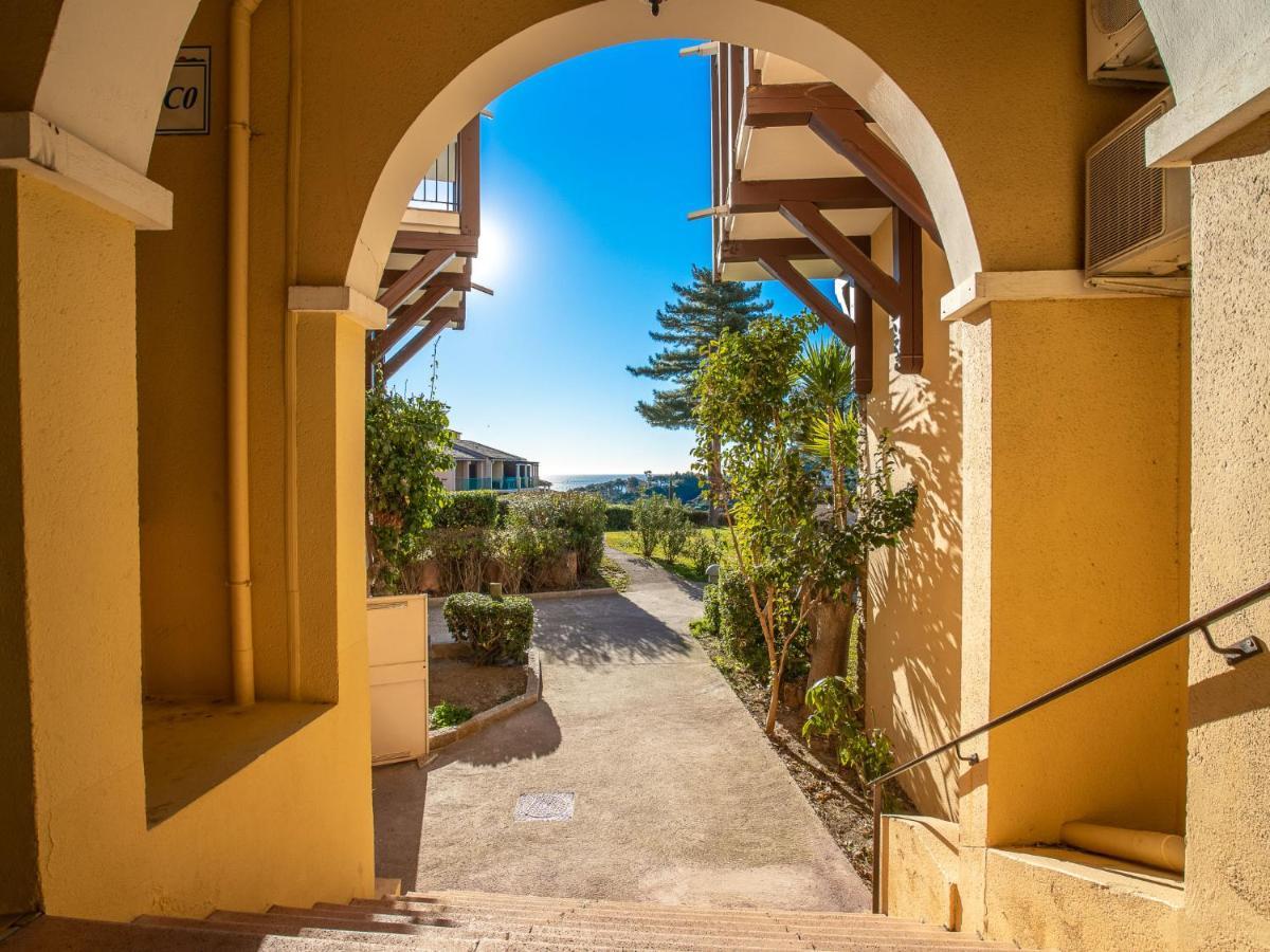 Apartment Village Cap Esterel - Le Village-52 By Interhome Saint-Raphaël Zewnętrze zdjęcie
