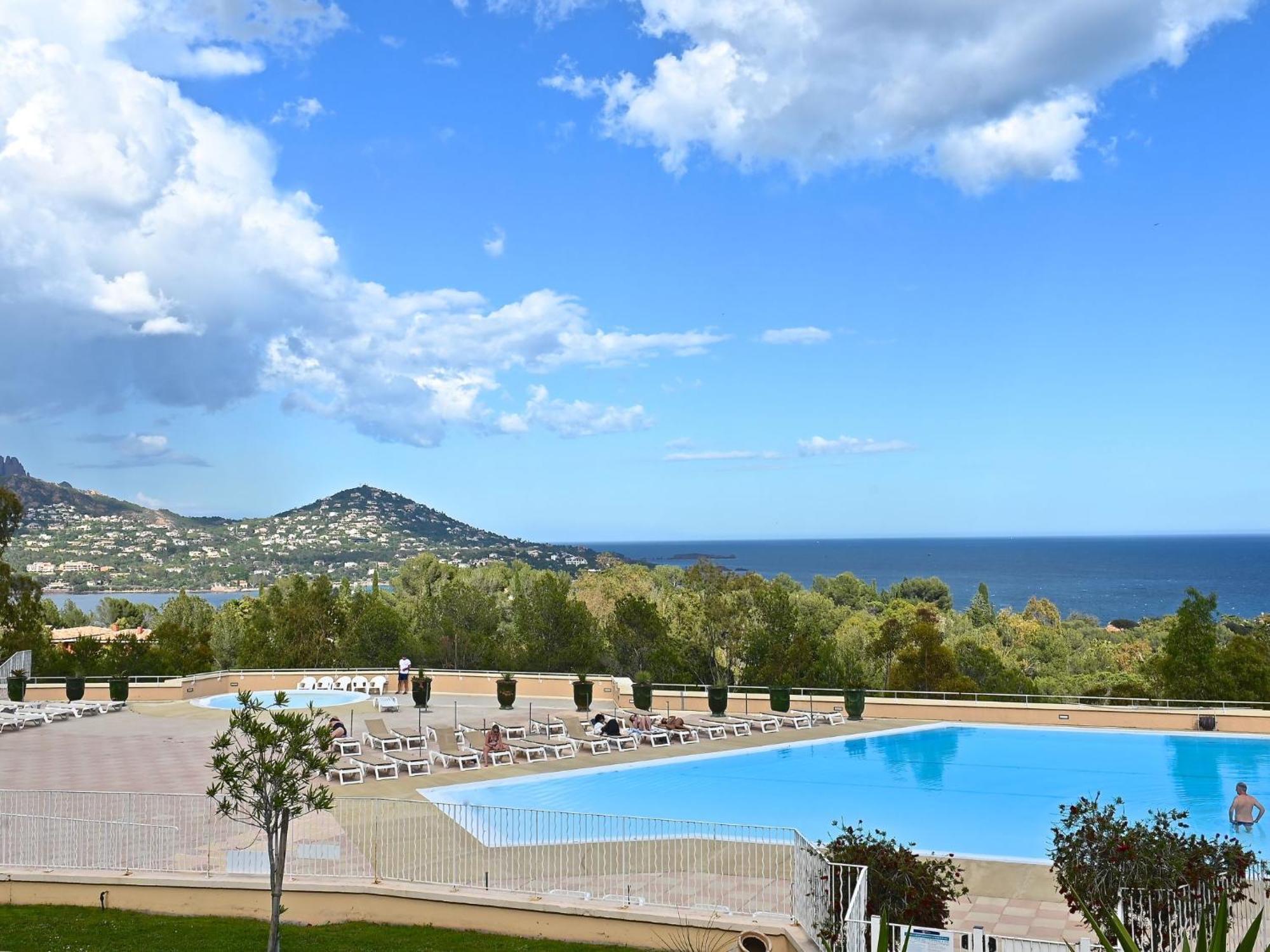 Apartment Village Cap Esterel - Le Village-52 By Interhome Saint-Raphaël Zewnętrze zdjęcie
