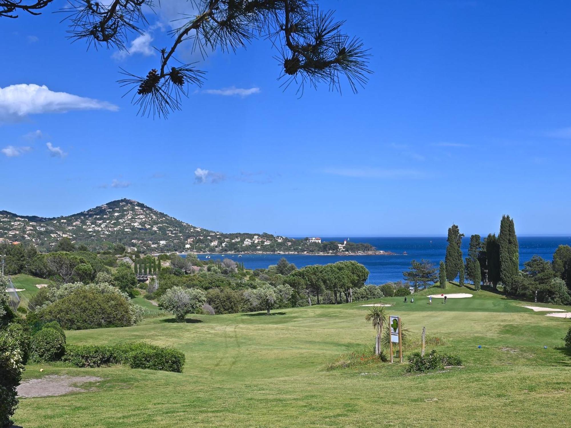 Apartment Village Cap Esterel - Le Village-52 By Interhome Saint-Raphaël Zewnętrze zdjęcie